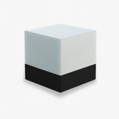 5cm角のコンパクト キューブ型ボディ 5cm角のコンパクト キューブ型ボディ