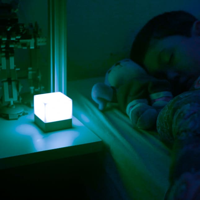 enevu_CUBE_Swiss_Video_2015_h264.00_00_32_18.Still001