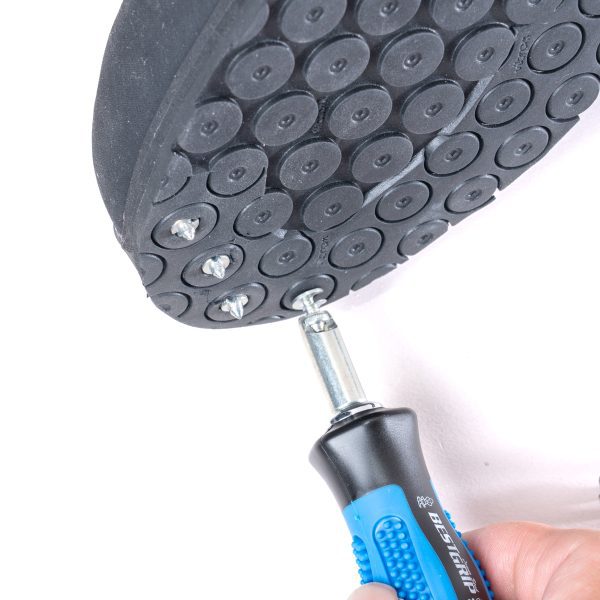 _DSC8608 ベストグリップ | Best Grip - パワースタッド:スタッド取付キー&グリップセット